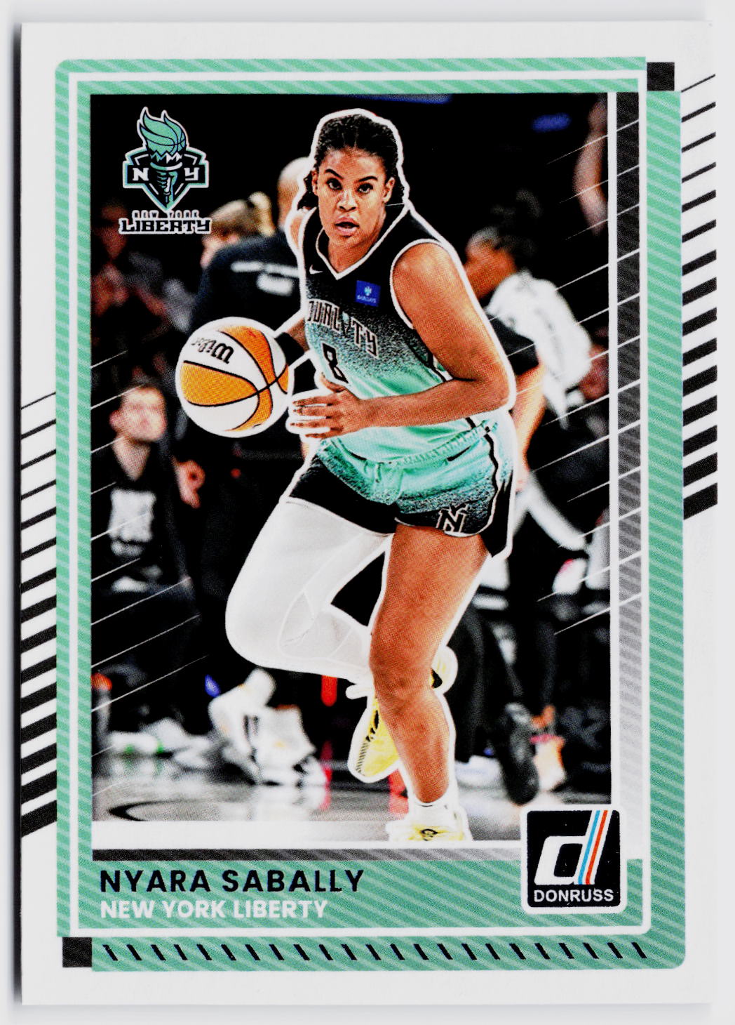 2025 Donruss WNBA #67 Nyara Sabally